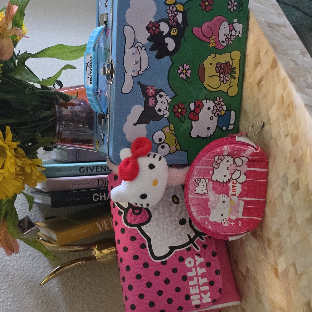 **NWOT** Hello Kitty Pink and  White Headband, Pouch, Purse and Lunch box bundle